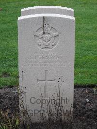 Berlin 1939-1945 War Cemetery - Trotman, Clifford John