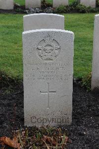 Berlin 1939-1945 War Cemetery - Turner, Allan Frederick