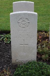 Berlin 1939-1945 War Cemetery - Turner, Claude Sydney