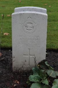 Berlin 1939-1945 War Cemetery - Turner, Raymond Valentine