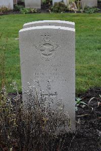 Berlin 1939-1945 War Cemetery - Vicary, Cyril Claude