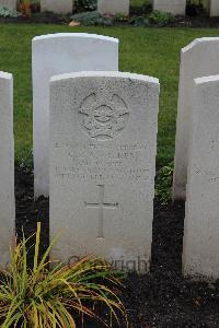 Berlin 1939-1945 War Cemetery - Walkem, George Rodney Alexander