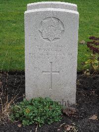 Berlin 1939-1945 War Cemetery - Webber, Ernest