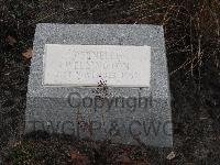 Berlin 1939-1945 War Cemetery - Wellington, Pernelle