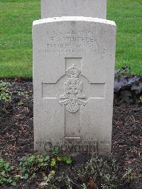 Berlin 1939-1945 War Cemetery - Whiteley, Fred Aldham