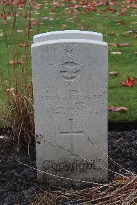Berlin 1939-1945 War Cemetery - Whittlestone, Frank Sydney