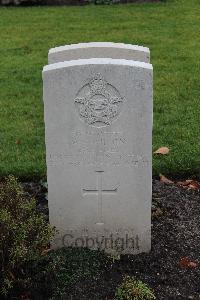 Berlin 1939-1945 War Cemetery - Wilson, William Shelton