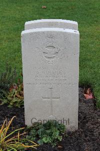 Berlin 1939-1945 War Cemetery - Woodley, Albert