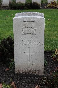 Berlin 1939-1945 War Cemetery - Waites, Robert Edward