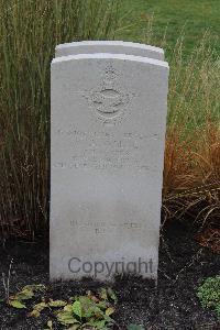 Berlin 1939-1945 War Cemetery - Walke, William Arthur