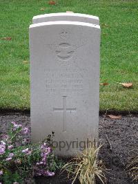 Berlin 1939-1945 War Cemetery - Walton, Stanley Charles