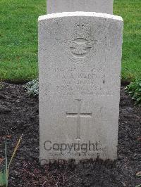 Berlin 1939-1945 War Cemetery - Ward, Kenneth Arthur