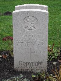 Berlin 1939-1945 War Cemetery - Wells, Ernest Arthur