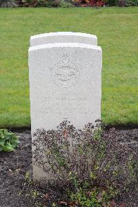 Berlin 1939-1945 War Cemetery - Whitelaw, James Dixon