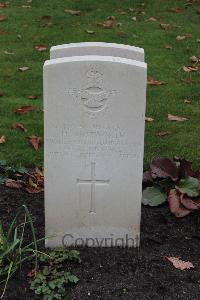 Berlin 1939-1945 War Cemetery - Whitworth, Harry