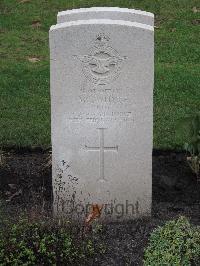 Berlin 1939-1945 War Cemetery - Whyte, Alan Charles