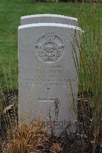 Berlin 1939-1945 War Cemetery - Wick, Stanley Arthur
