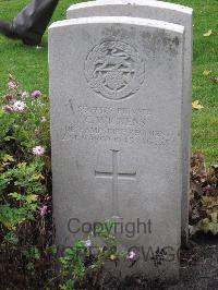 Berlin 1939-1945 War Cemetery - Wickens, Cyril