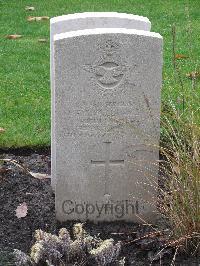 Berlin 1939-1945 War Cemetery - Williams, Frederick Stanley