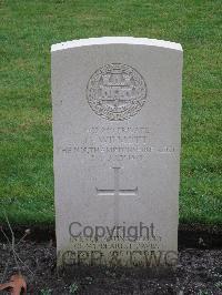 Berlin 1939-1945 War Cemetery - Wilmott, David