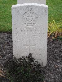 Berlin 1939-1945 War Cemetery - Wilson, Henry Leslie