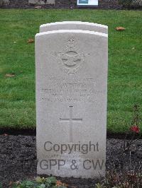 Berlin 1939-1945 War Cemetery - Winder, Roland