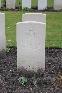 Berlin 1939-1945 War Cemetery - Woolcott, Douglas George