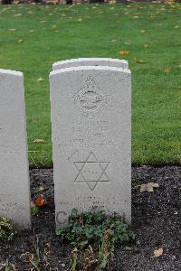 Berlin 1939-1945 War Cemetery - Zamek, Ian Alexander