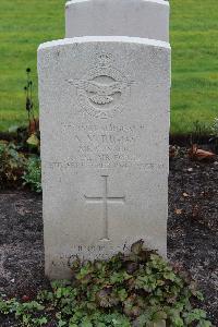 Berlin 1939-1945 War Cemetery - Riggs, Albert Victor