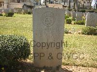 Gaza War Cemetery - Hughes, J