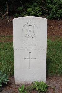 Mierlo War Cemetery - White, William