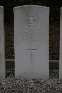 Forest-Sur-Marque Communal Cemetery - Butler, James Henry