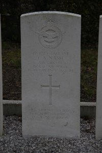Forest-Sur-Marque Communal Cemetery - Nash, Charles Arthur