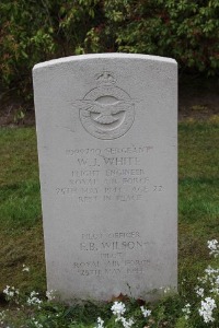 Jonkerbos War Cemetery - White, William John
