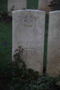 Aubigny Communal Cemetery Extension - Abercromby, John Stevenson
