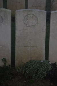 Aubigny Communal Cemetery Extension - Abrahamson, Nils