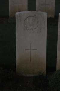 Aubigny Communal Cemetery Extension - Aitchison, Ernest Lavern
