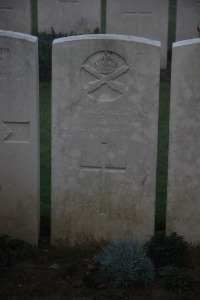Aubigny Communal Cemetery Extension - Kendall, F W