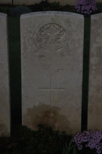 Aubigny Communal Cemetery Extension - Murray, J A W