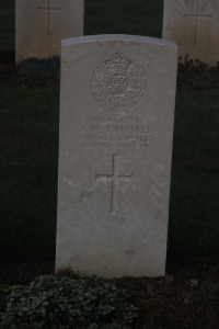 Aubigny Communal Cemetery Extension - Randall, J W