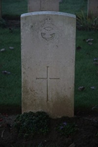 Aubigny Communal Cemetery Extension - Read, Edric Hurdman