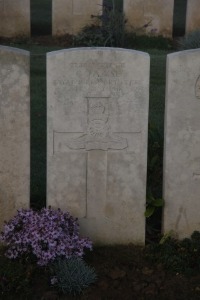 Aubigny Communal Cemetery Extension - Tawse, G