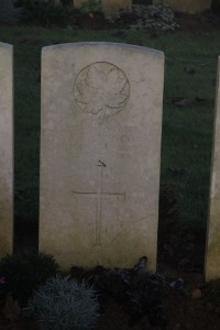 Aubigny Communal Cemetery Extension - Tennisco, A
