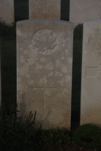 Aubigny Communal Cemetery Extension - Theobald, Ernest