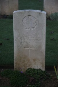 Aubigny Communal Cemetery Extension - Thomas, David Evan