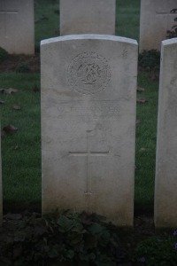 Aubigny Communal Cemetery Extension - Todhunter, W