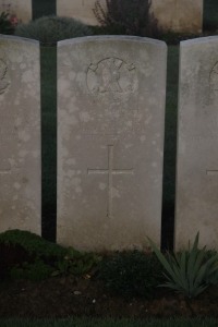 Aubigny Communal Cemetery Extension - Traynor, Philip