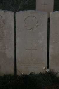 Aubigny Communal Cemetery Extension - Turner, Sylvester George
