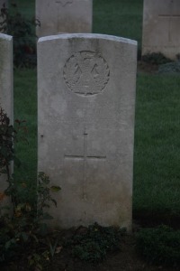 Aubigny Communal Cemetery Extension - Tweedie, Douglas Smith