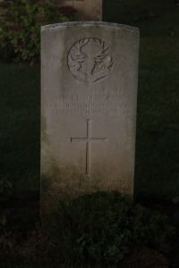 Aubigny Communal Cemetery Extension - Vass, William